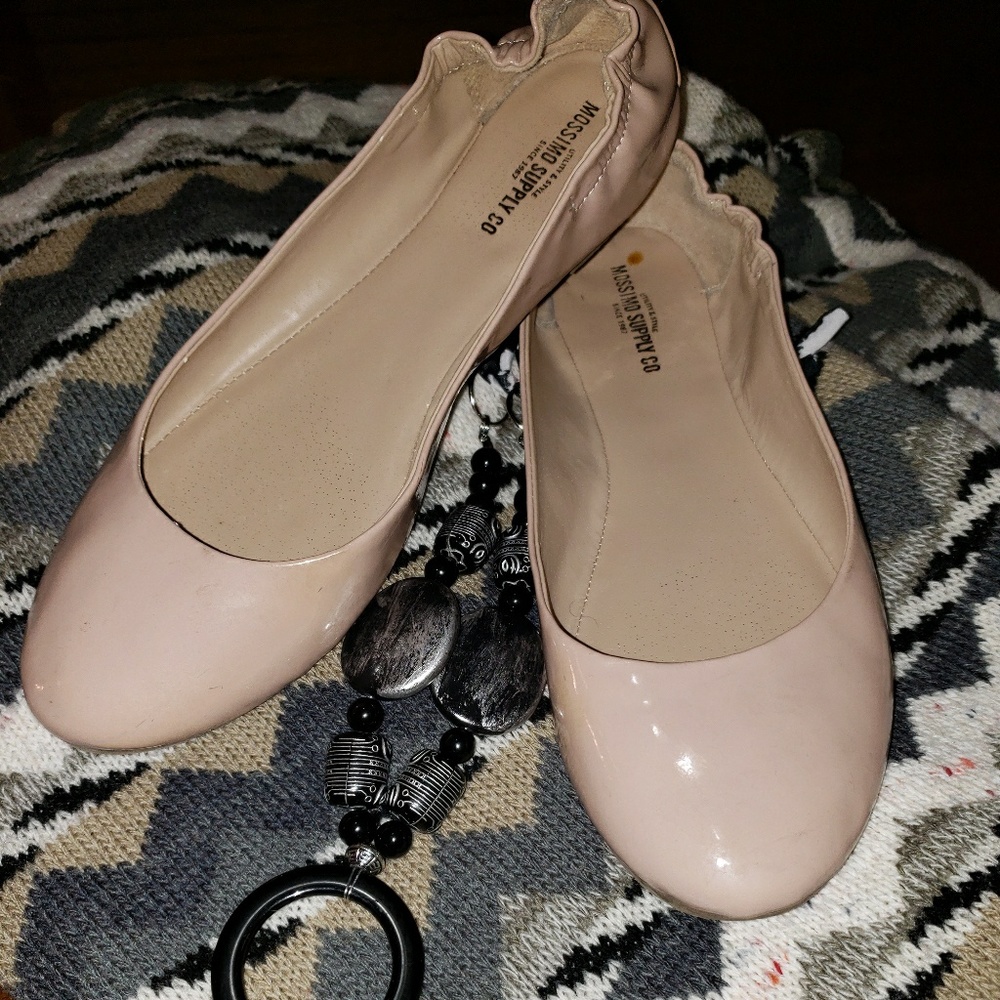Mossimo patent nude ballet flats